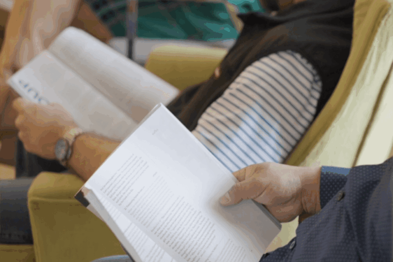 Men reading scripture